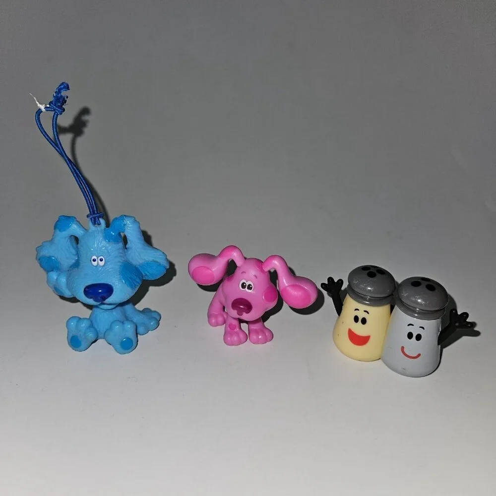 4 Blues Clues Figures Toy Lot Dog Blue Magenta Salt & Pepper Cake Topper